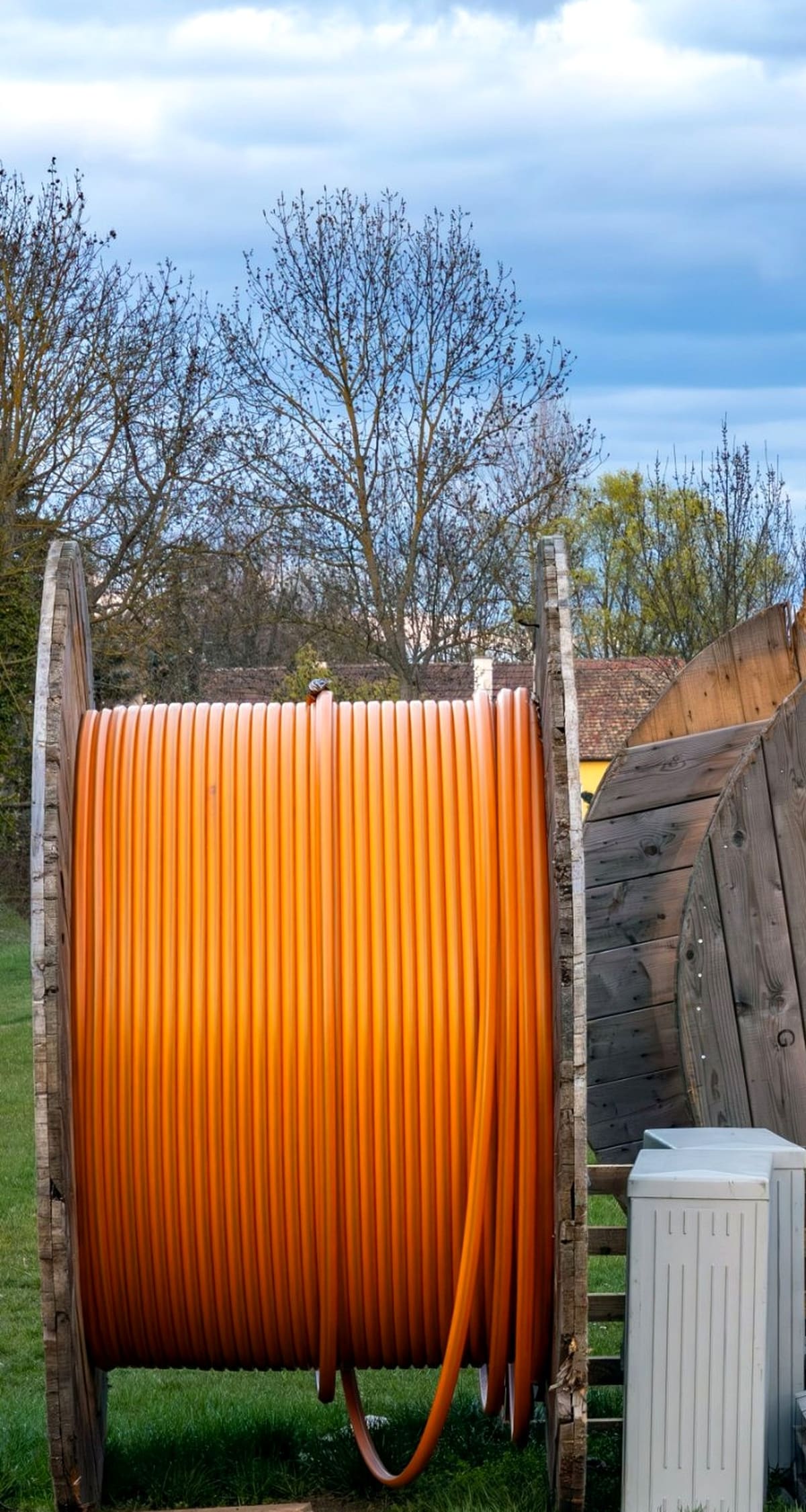 Fibre cable drum on site